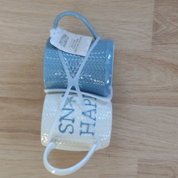 Snow Happy Merry Makers Exclusive Better Nesting Mugs New 2023 - Picture 2 of 4